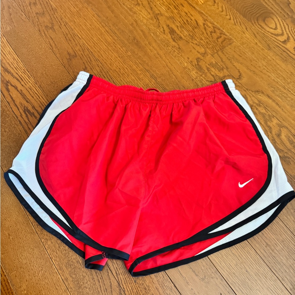 Nike Women's Athletic Shorts in Red and White Size Large